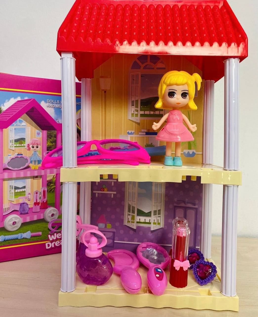 Mini Barbie House + Free Shipping 