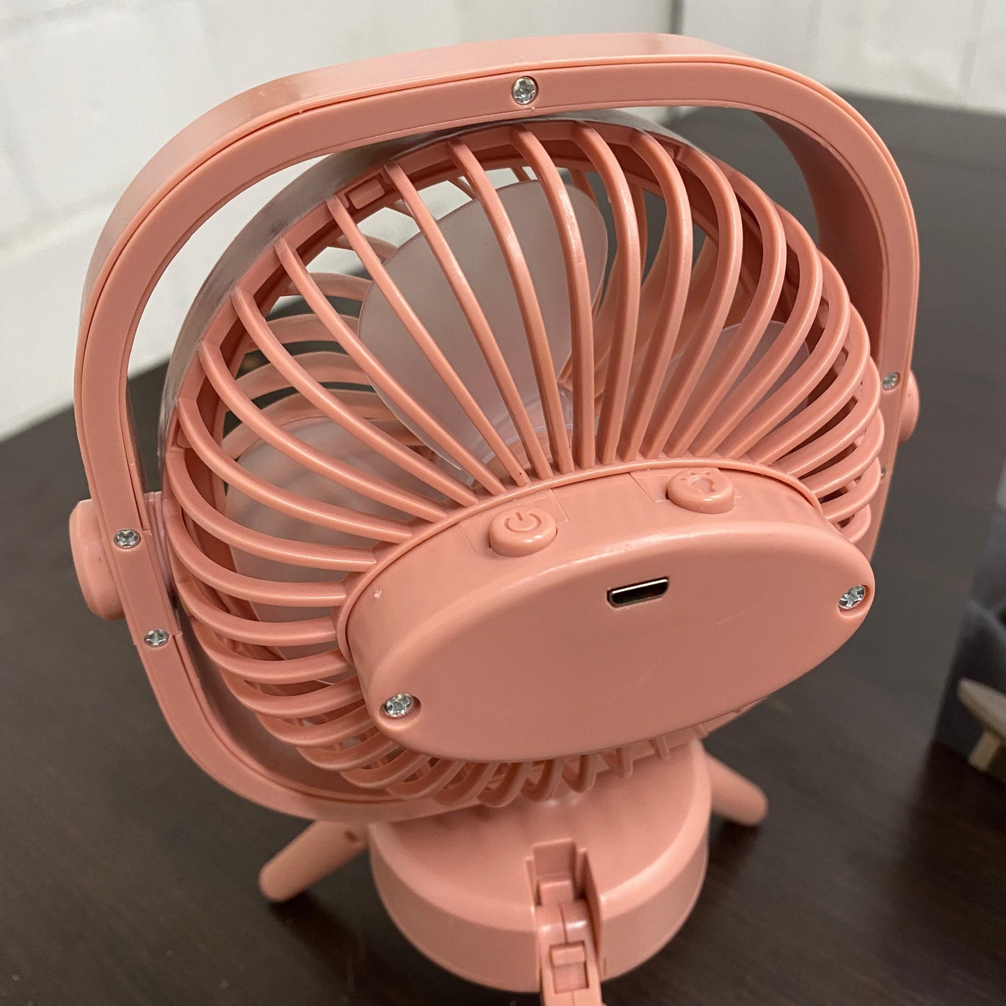 Mini Ventilador Recargable De Escritorio + Envío Gratis