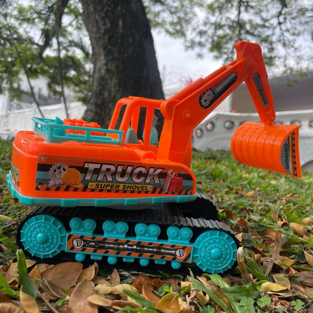 Excavator with Shovel and Doll + Free Shipping 