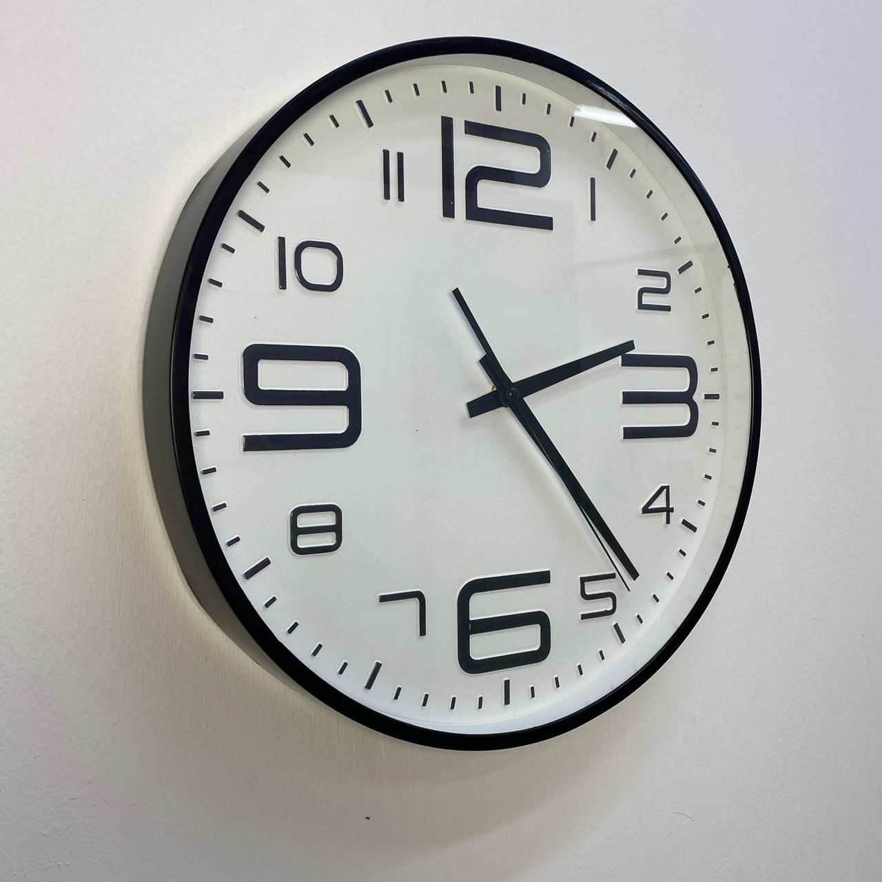 Classic Wall Clock + Free Shipping