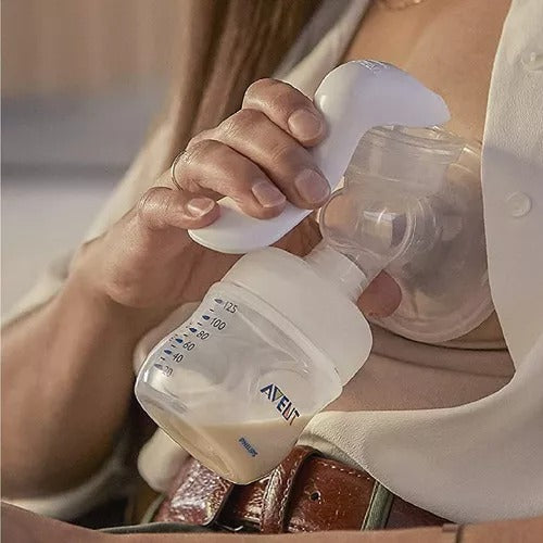 Manual Breast Pump + Free Shipping 