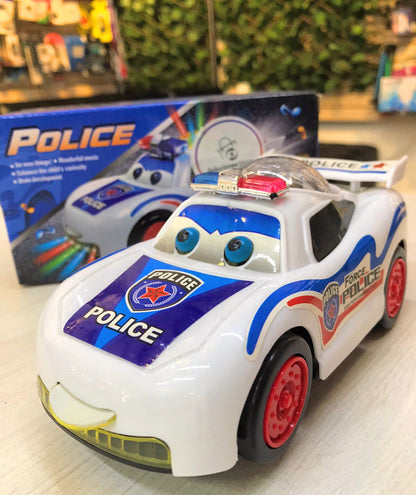 Carro policía con luz proyectora