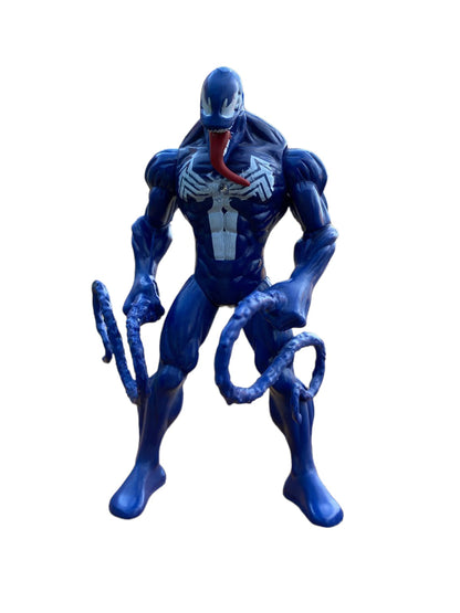 Collectible figure Venom doll measuring 15 cm articulated