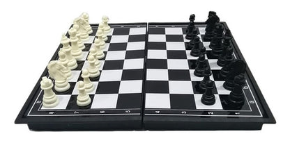 simple chess board game