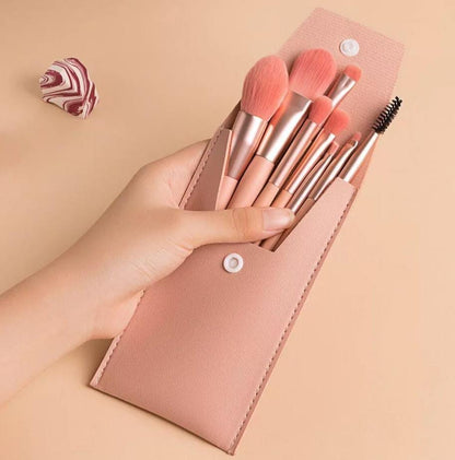 Travel Brush Kit X8