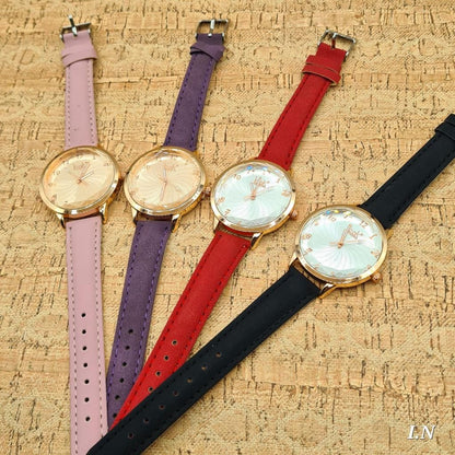 Women's Casual Leather Strap Watch 