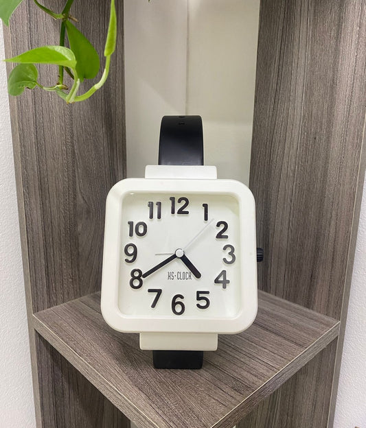 Decorative Table Clock 