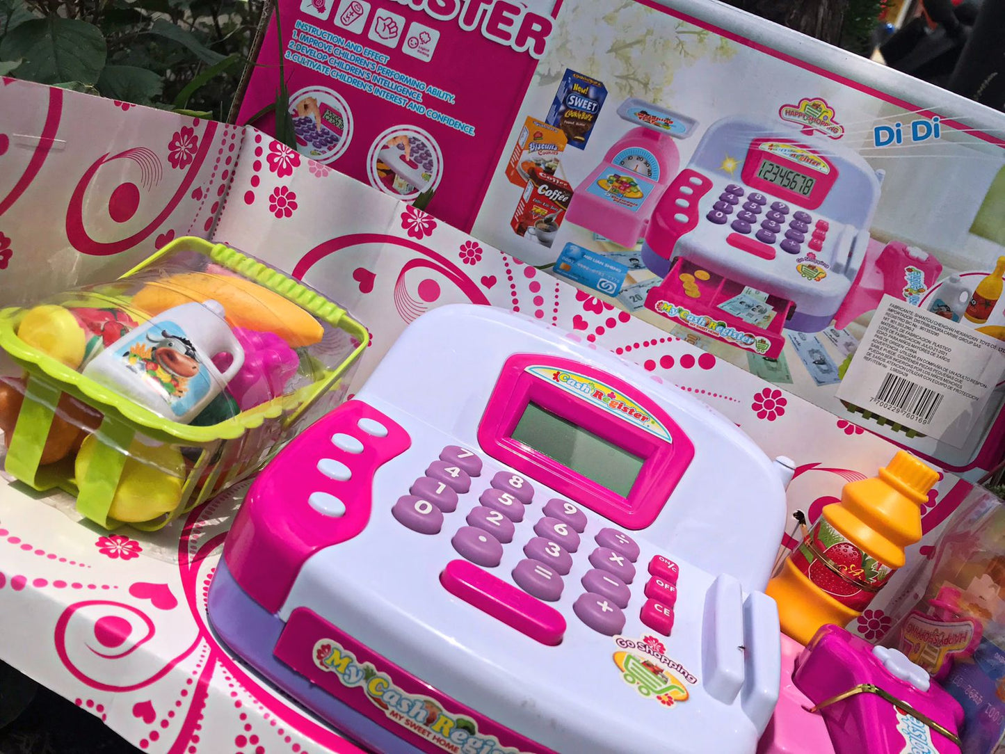 Toy Cash Register with Accessories