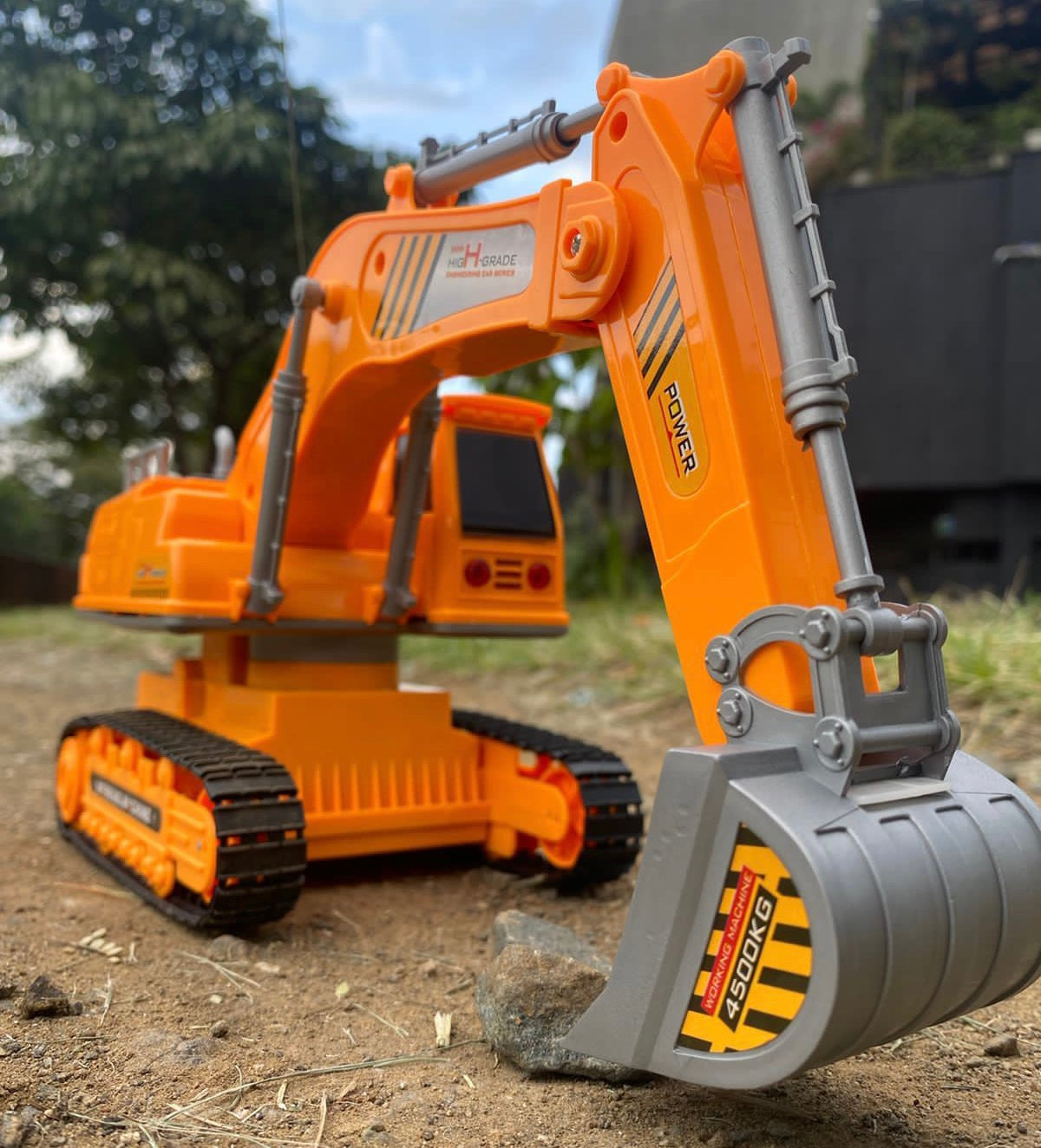 Rechargeable Remote Control Excavator + Free Shipping 